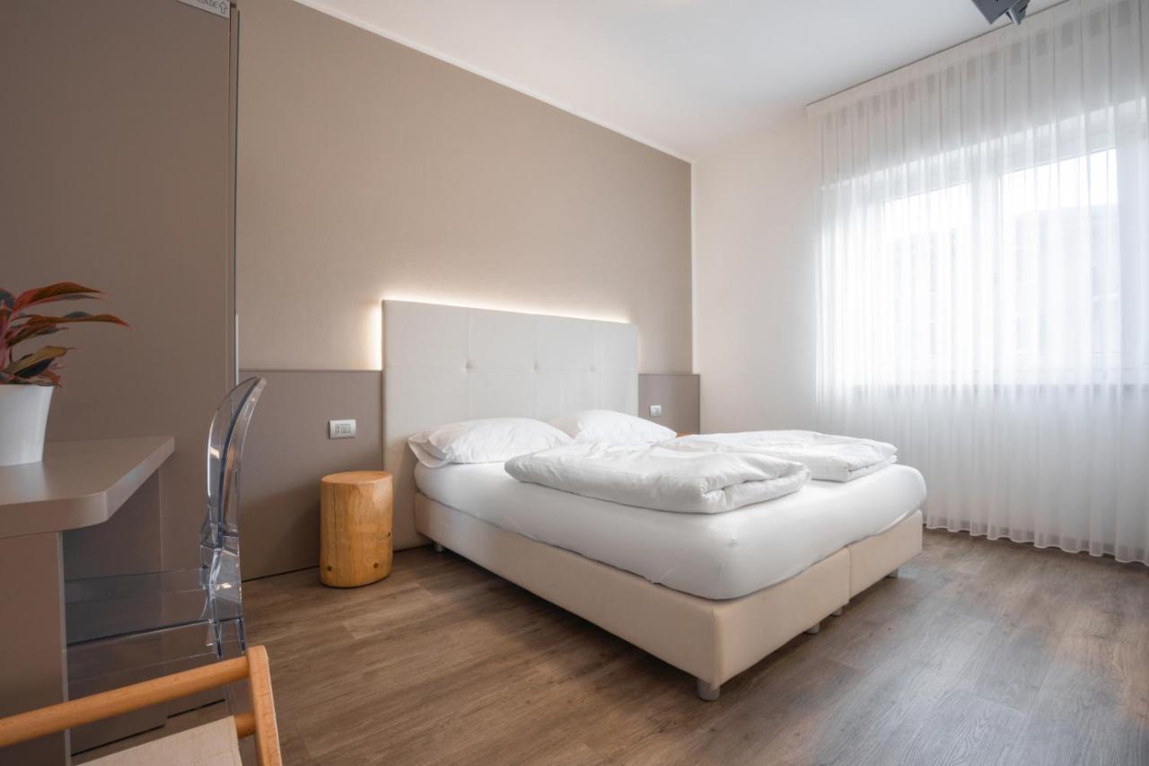 Hotel Rolly Riva del Garda Eksteriør bilde