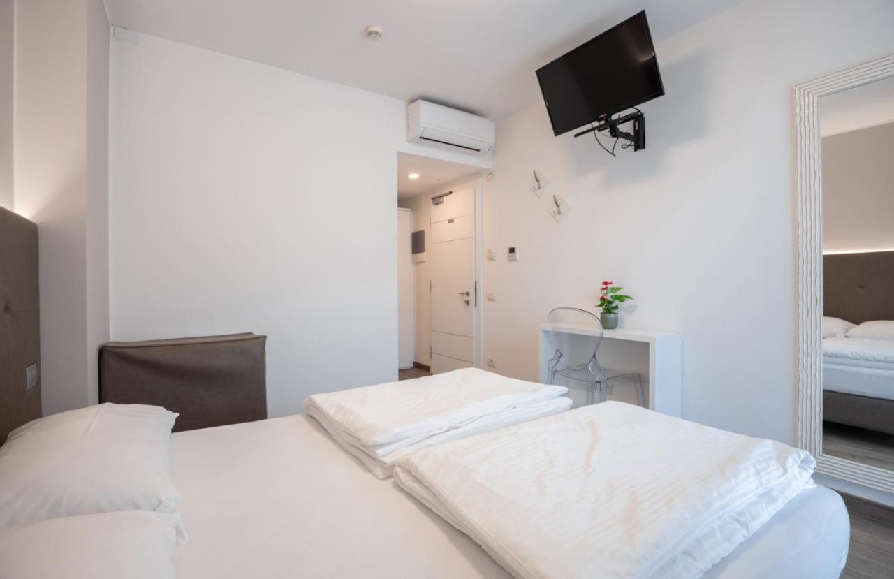 Hotel Rolly Riva del Garda Eksteriør bilde